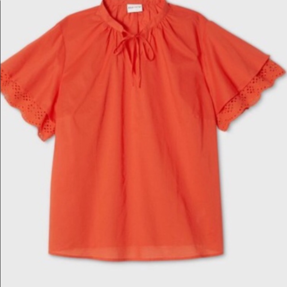 Plus size blouse